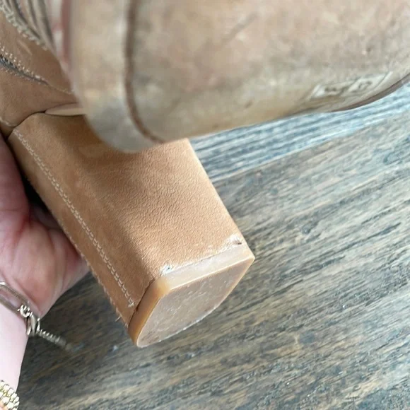 Dolce Vita Amina block heel peep toe sandal camel/tan - Picture 12 of 12